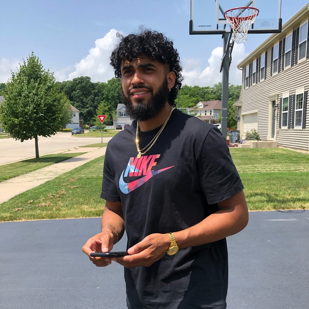 Meet your Posher, Manny